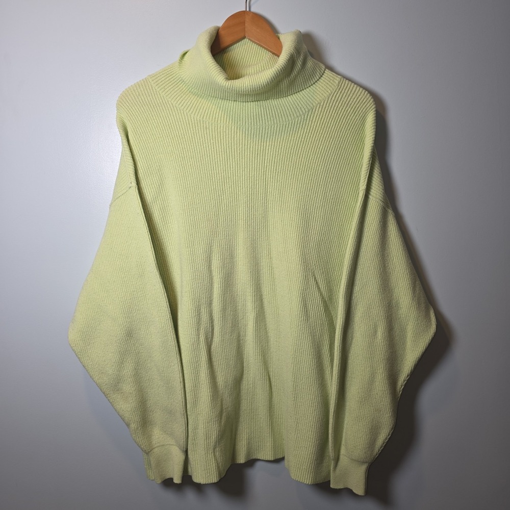 Free People Softly Structured Tunic Sweater Size Small - Light Bright Green